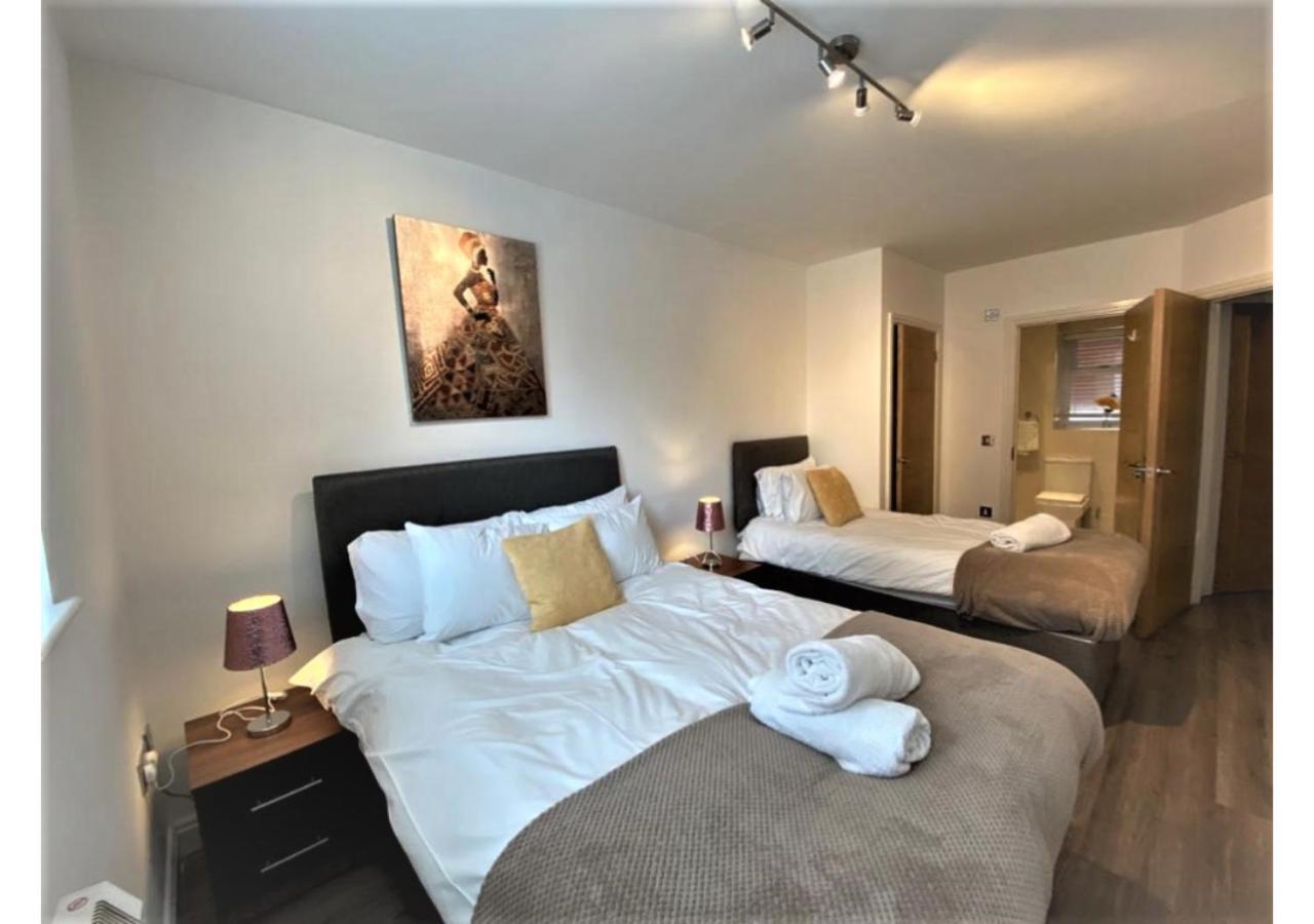 24-7 Secured City Centre Apartments With Free Underground Parking And Wifi Бірмінгем Екстер'єр фото
