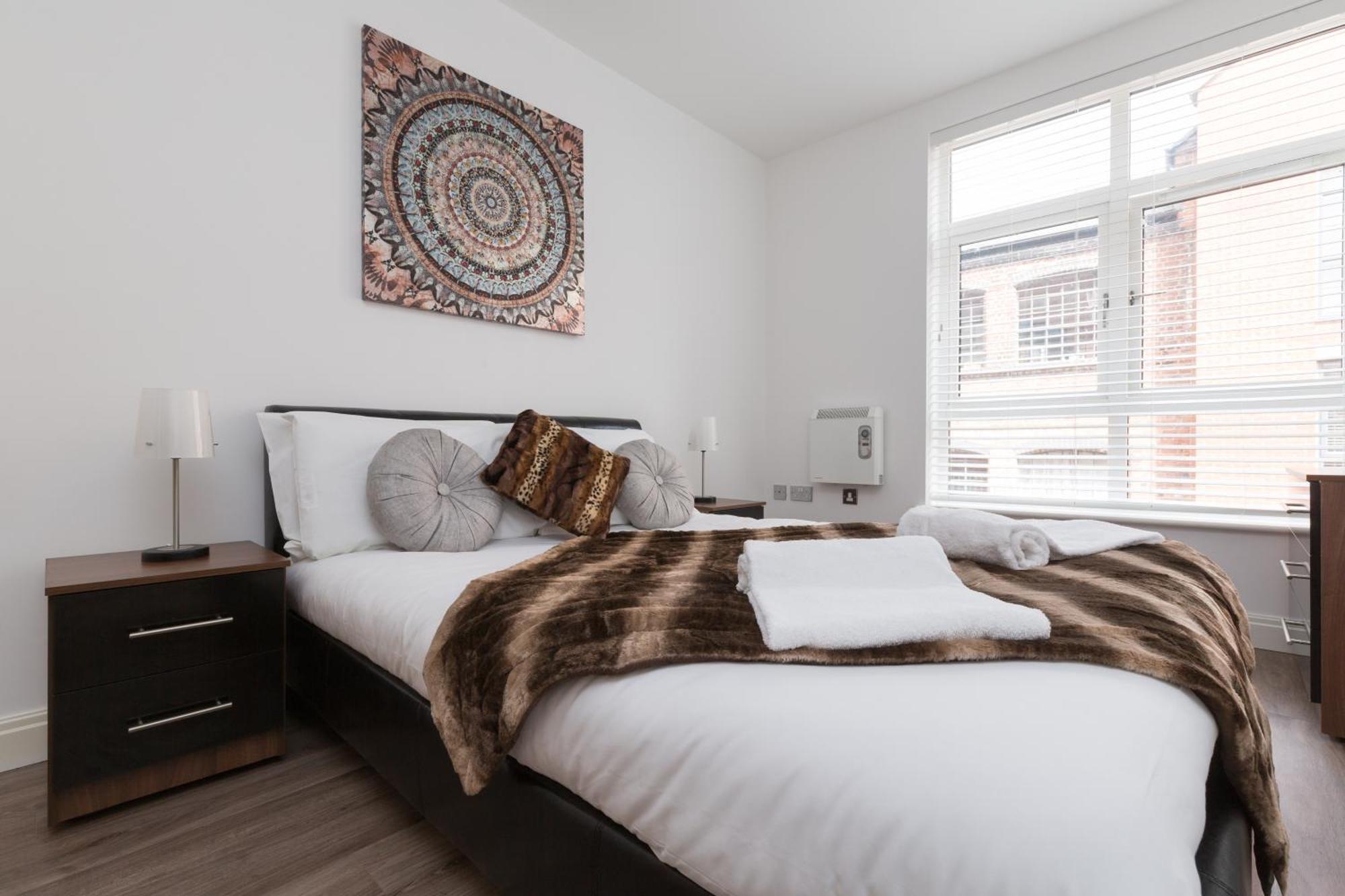 24-7 Secured City Centre Apartments With Free Underground Parking And Wifi Бірмінгем Екстер'єр фото