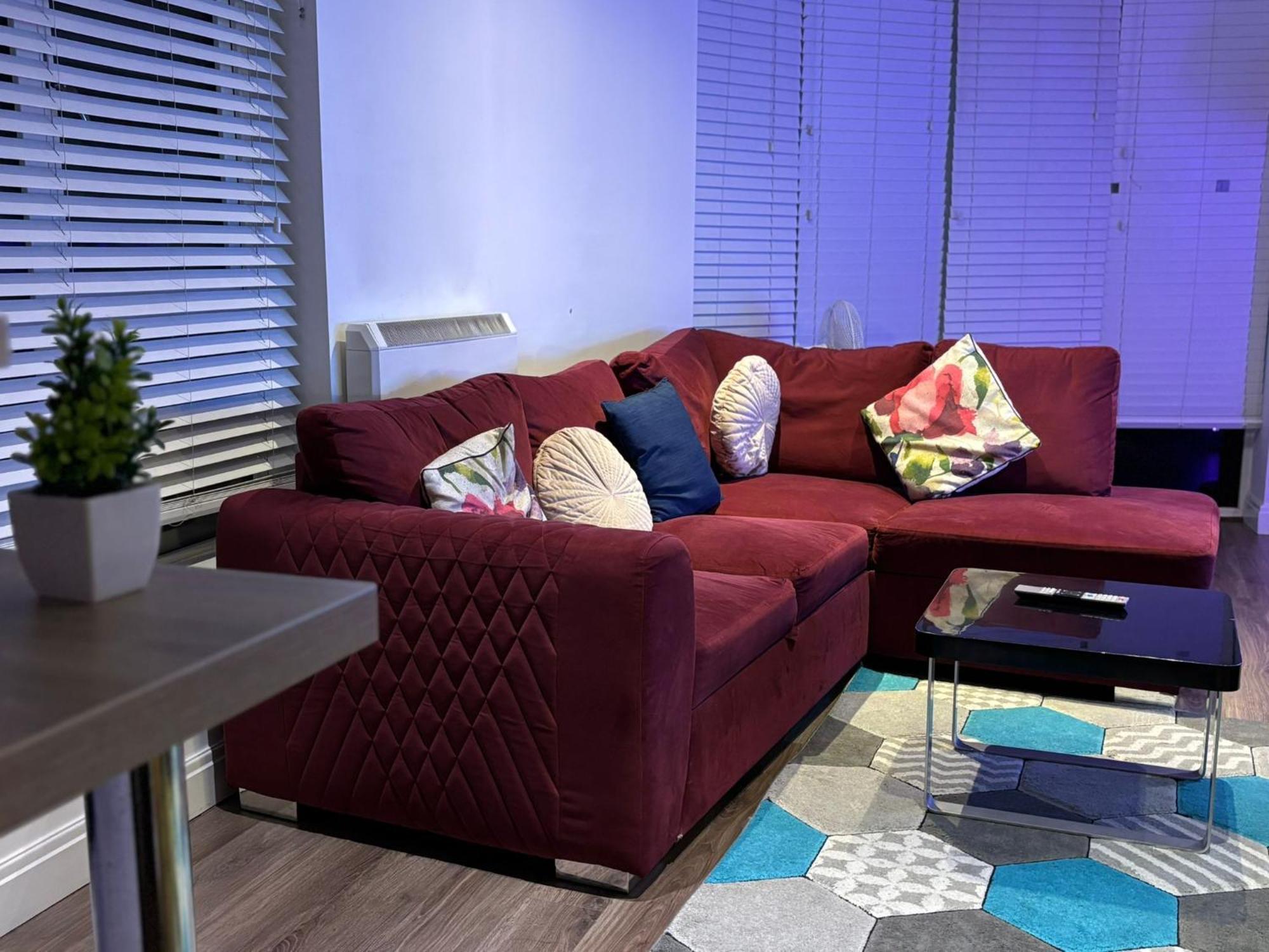 24-7 Secured City Centre Apartments With Free Underground Parking And Wifi Бірмінгем Екстер'єр фото