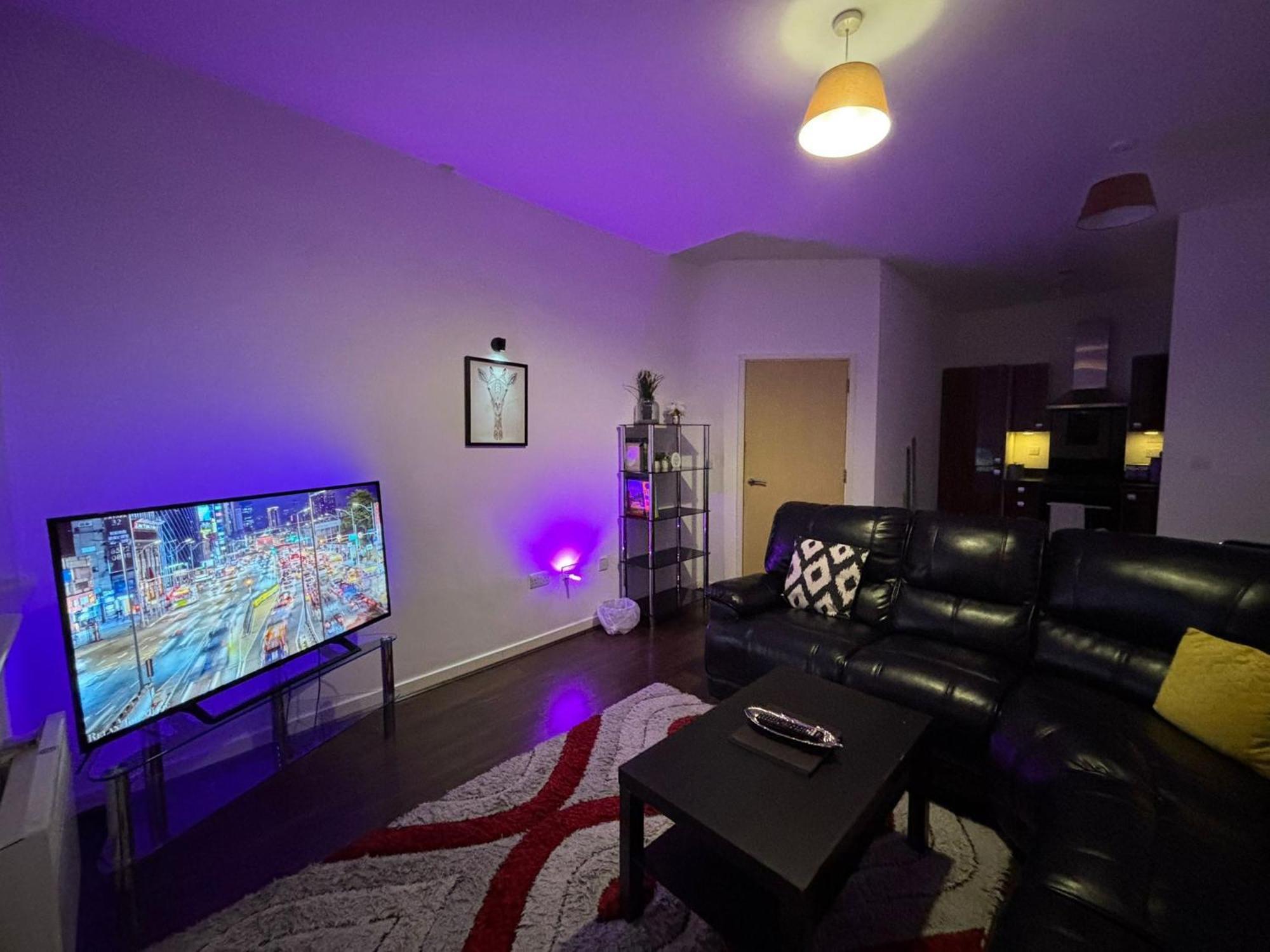 24-7 Secured City Centre Apartments With Free Underground Parking And Wifi Бірмінгем Екстер'єр фото