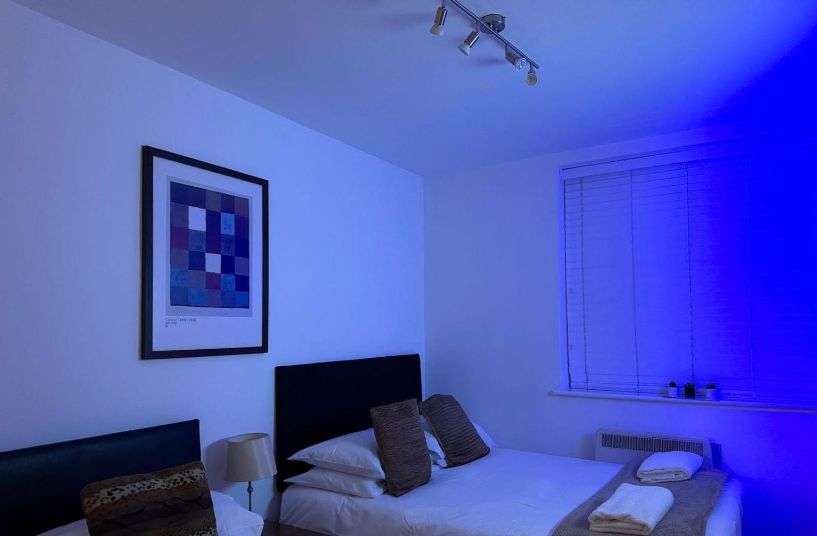 24-7 Secured City Centre Apartments With Free Underground Parking And Wifi Бірмінгем Екстер'єр фото