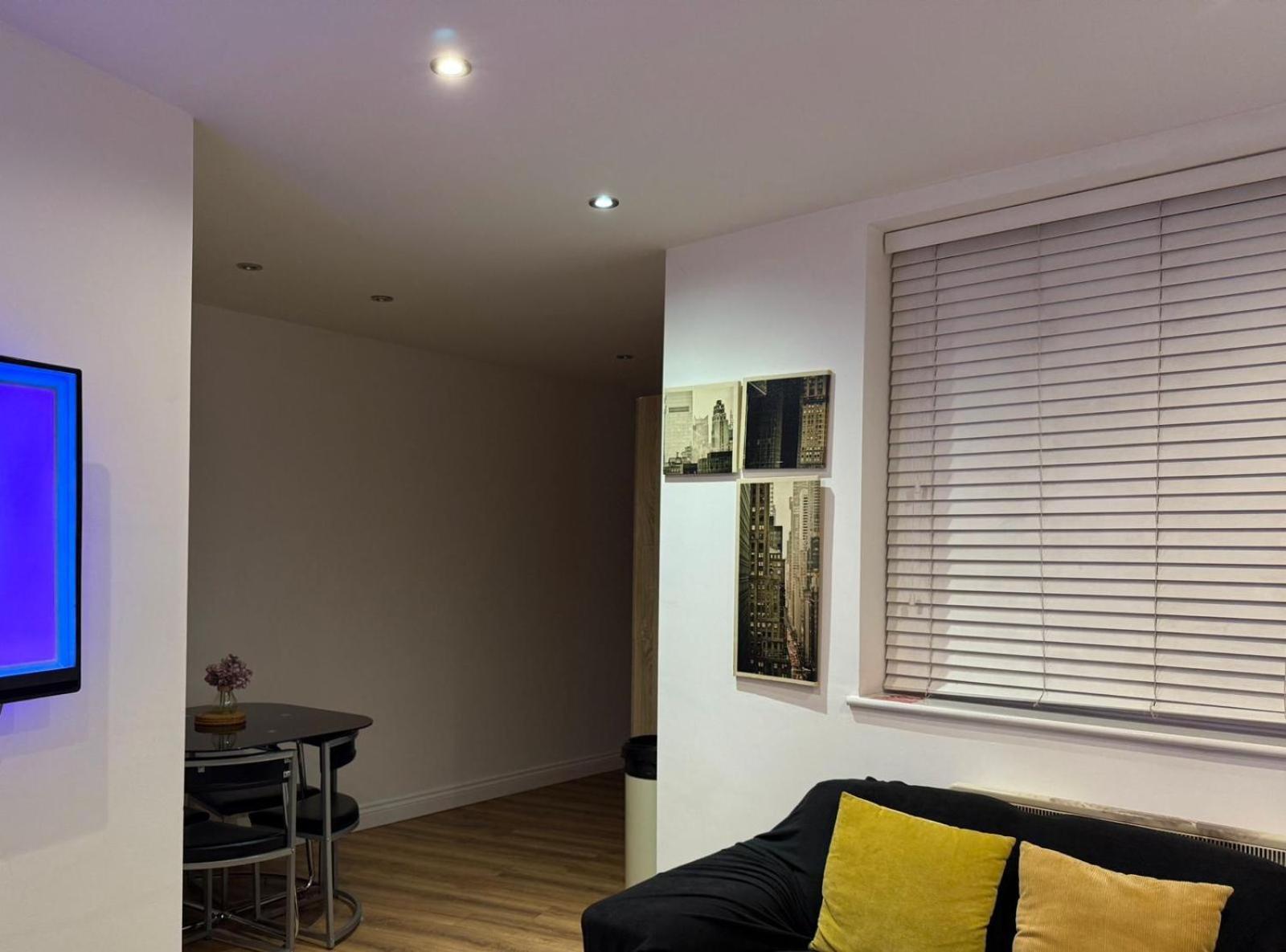 24-7 Secured City Centre Apartments With Free Underground Parking And Wifi Бірмінгем Екстер'єр фото